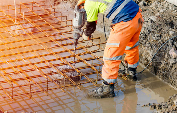 Best Concrete Slab Construction in Mabton, WA